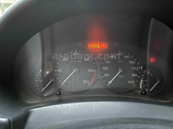 Sahibinden Peugeot Partner 1.9 D 2004 Model 