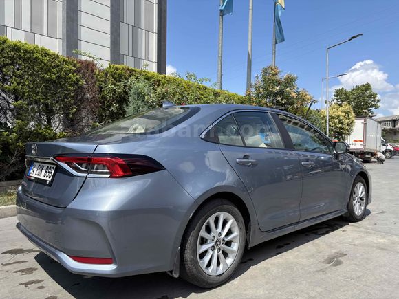 Sahibinden Toyota Corolla 1.5 Dream 2021 Model 