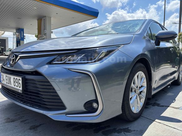 Sahibinden Toyota Corolla 1.5 Dream 2021 Model 