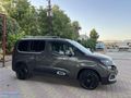 ACİL ACİL FUL PAKET ARAÇ ÇOK TEMİZ