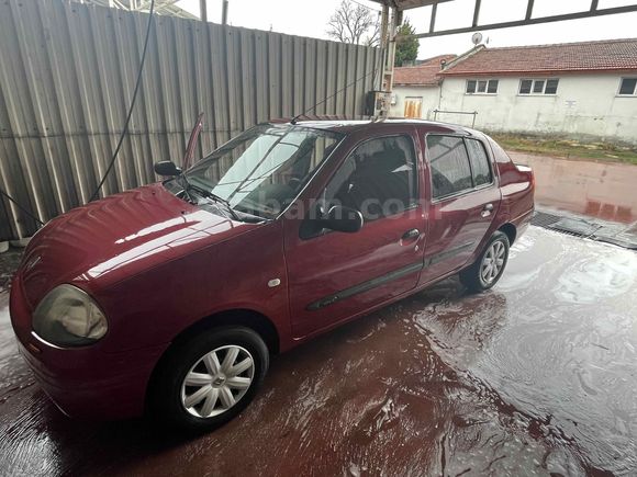 Sahibinden Renault Clio 1.4 RNA 2001 Model 