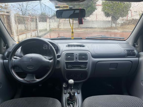 Sahibinden Renault Clio 1.4 RNA 2001 Model 