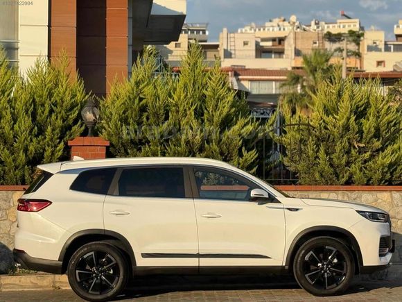 FIRSAT ARACI HATASIZ+2025+DÜŞÜK KM TAM DOLU +TİGGO+8