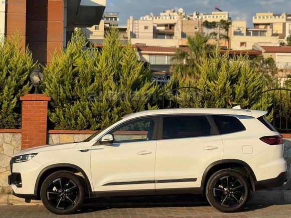 FIRSAT ARACI HATASIZ+2025+DÜŞÜK KM TAM DOLU +TİGGO+8