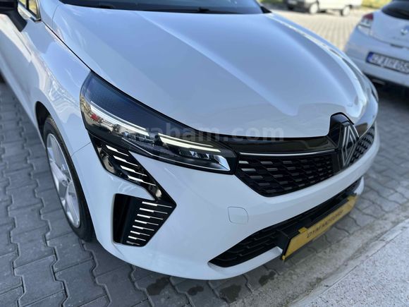 CLİO 1.0TCE EVULATİON HATASIZ BOYASIZ TRAMERSİZ 73.000KM