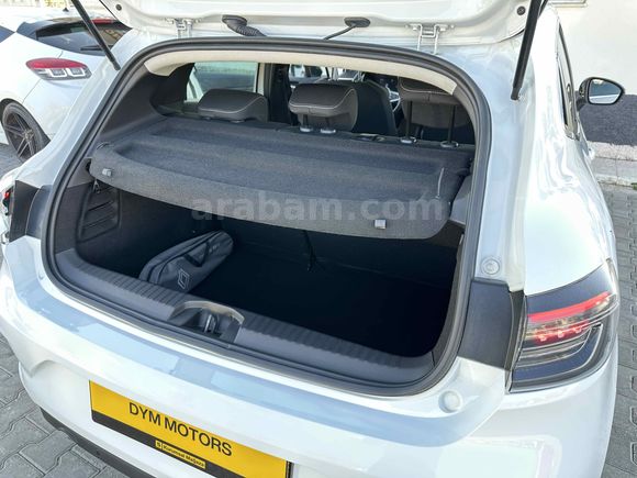 CLİO 1.0TCE EVULATİON HATASIZ BOYASIZ TRAMERSİZ 73.000KM