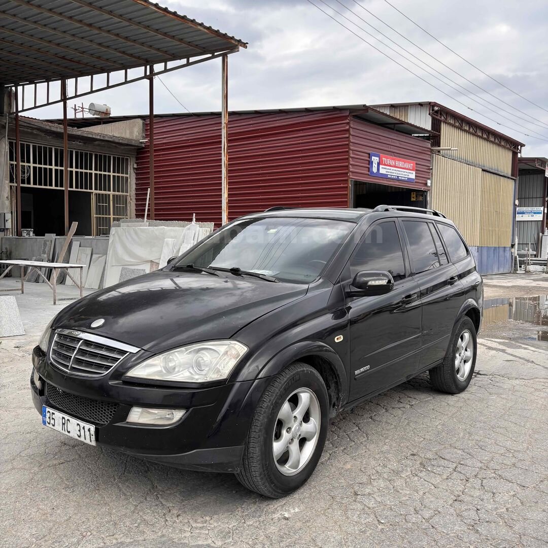 Sahibinden KGM SsangYong Kyron 2.0 XDI 4x4 2008 Model Aydın 426.000 km Siyah 1
