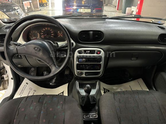 Sahibinden Hyundai Accent 1.5 GLS 1999 Model