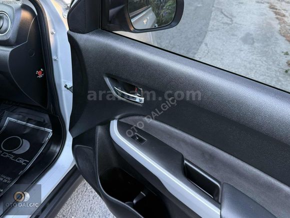 2016 MODEL OTOMATİK-CAM TAVAN DEĞİŞENSİZ KAYITSIZ SUZUKİ VİTARA