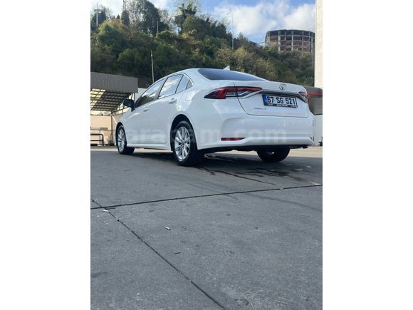 Sahibinden Toyota Corolla 1.5 Dream 2025 Model 