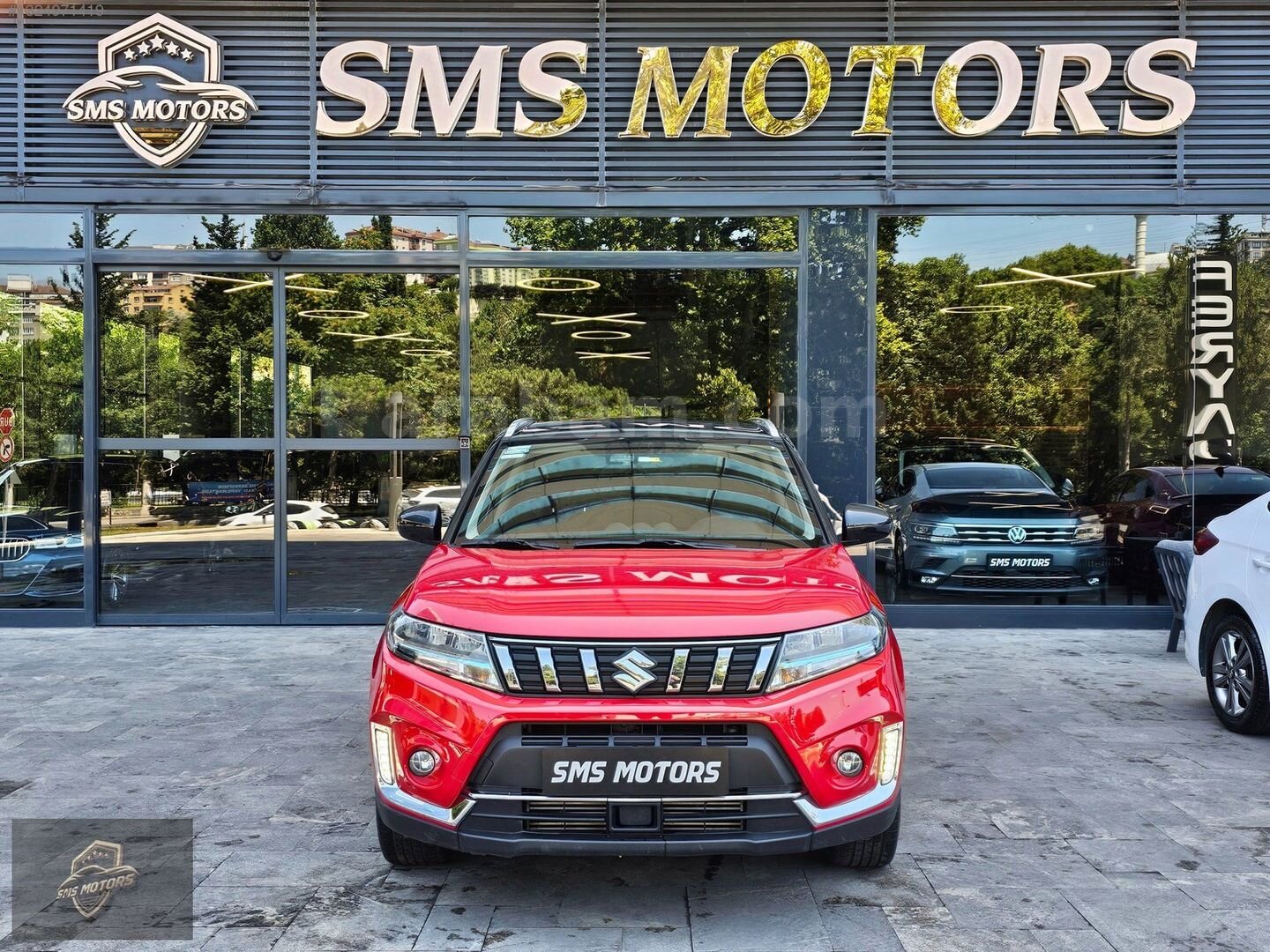 Galeriden Suzuki Vitara 1.4 Boosterjet Hibrit GL Elegance 2024 Model İstanbul 33.113 km Kırmızı 2
