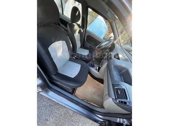 Sahibinden Renault Symbol 1.2 2011 Model  Temiz Kullanılmış Aile Arabası