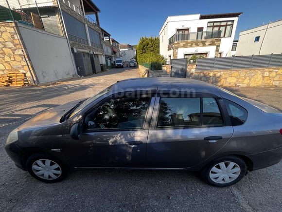 Sahibinden Renault Symbol 1.2 2011 Model  Temiz Kullanılmış Aile Arabası