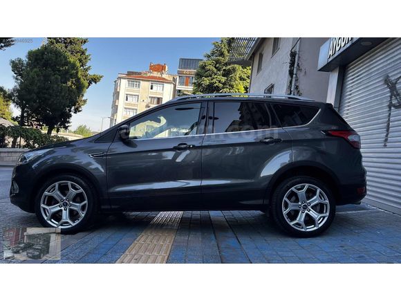FORD KUGA 1.5 TDCİ 131 KM ORJİNAL