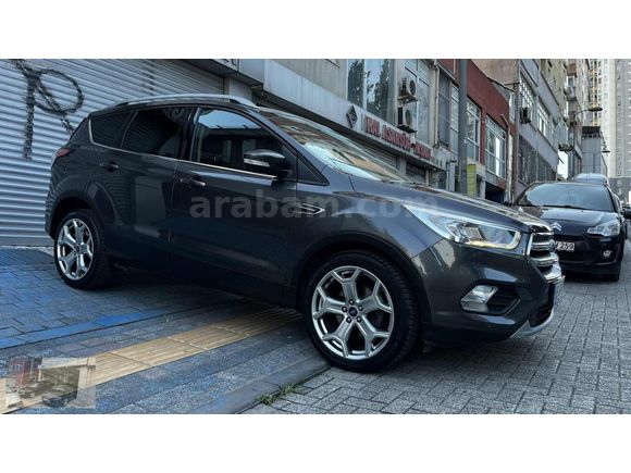 FORD KUGA 1.5 TDCİ 131 KM ORJİNAL