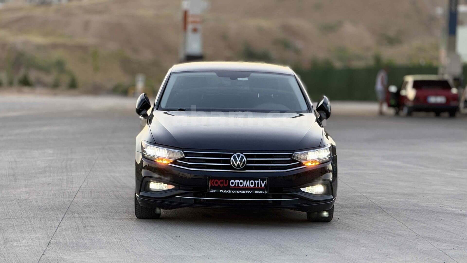 Galeriden Volkswagen Passat 1.6 TDi BlueMotion Business 2020 Model Şırnak 178.000 km Siyah 3
