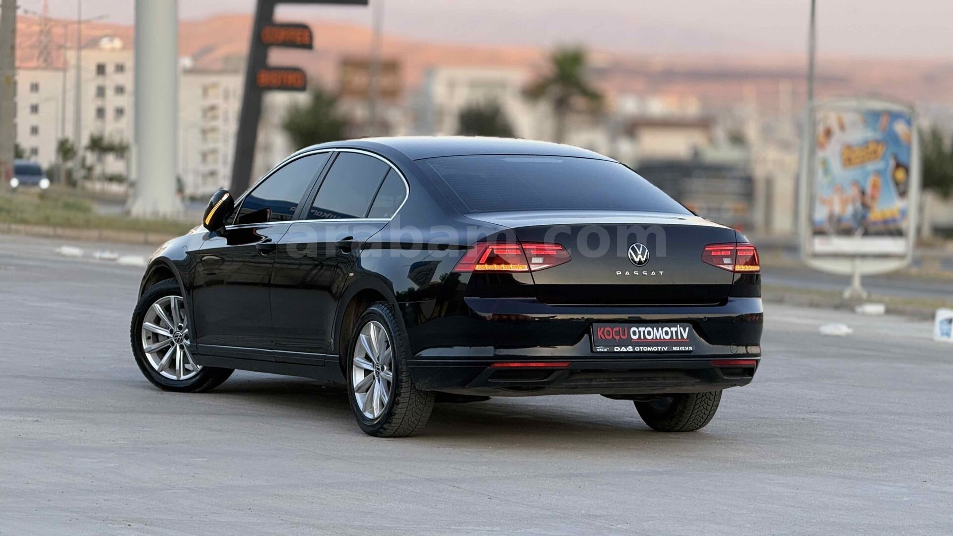 Galeriden Volkswagen Passat 1.6 TDi BlueMotion Business 2020 Model Şırnak 178.000 km Siyah 7
