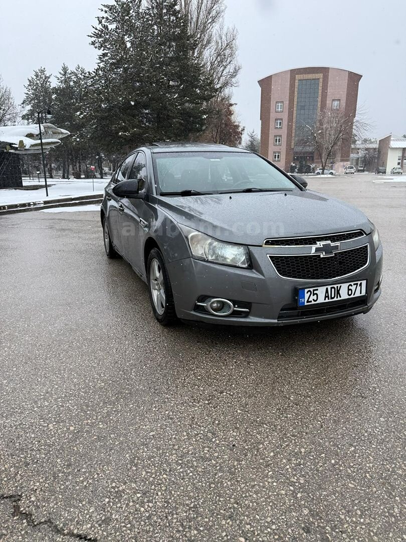 Chevrolet Cruze 1.6 LS DÜŞÜK KM ÇELİK SİBOP 3