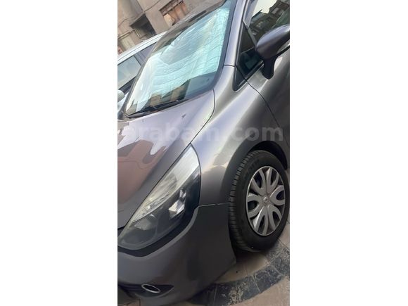 Sahibinden Renault Clio 1.2 Joy 2015 Model