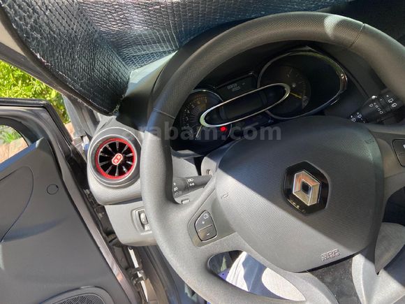 Sahibinden Renault Clio 1.2 Joy 2015 Model