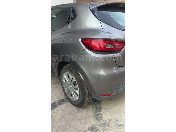 Sahibinden Renault Clio 1.2 Joy 2015 Model