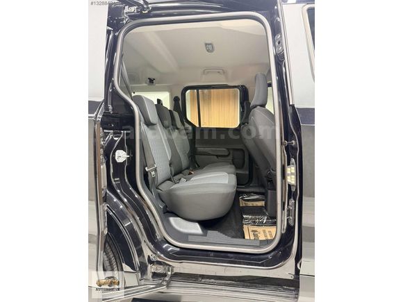 2024 MODEL TOURNEO COURİER 1.5L EcoBlue TITANIUM GÜVENLİK PK