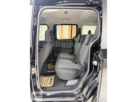 2024 MODEL TOURNEO COURİER 1.5L EcoBlue TITANIUM GÜVENLİK PK