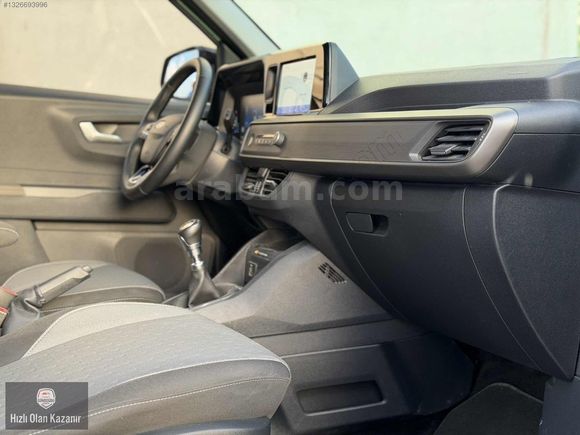 2024 MODEL FORD COURİER 1.5 EcoBlue TİTANİUM 34 BİN KM