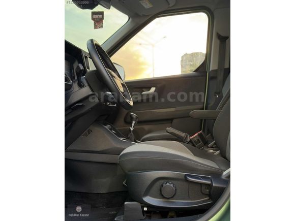 2024 MODEL FORD COURİER 1.5 EcoBlue TİTANİUM 34 BİN KM