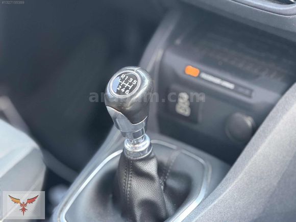 2024 MODEL FORD COURİER 1.5 TİTANİUM FULL PPF BOYASIZ HATASIZ