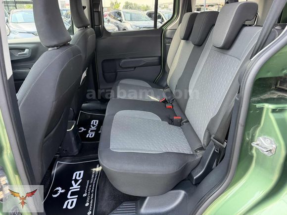 2024 MODEL FORD COURİER 1.5 TİTANİUM FULL PPF BOYASIZ HATASIZ