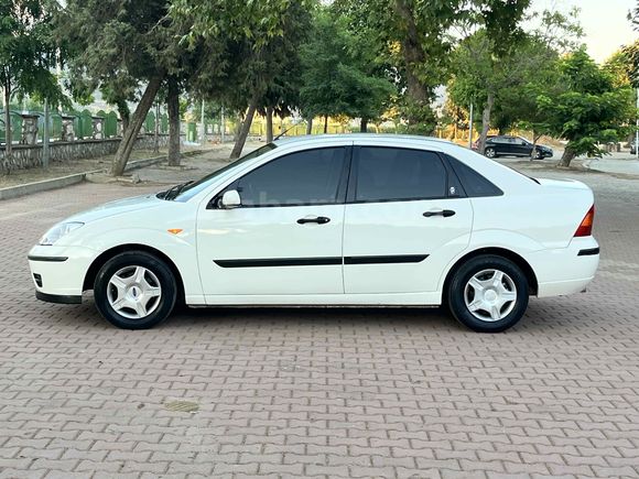 Makyajlı focus 1.6 benzin lpg masrafsız    