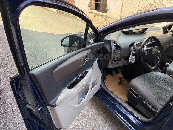 Sahibinden Citroen C4 1.6 HDi SX 2006 Model 