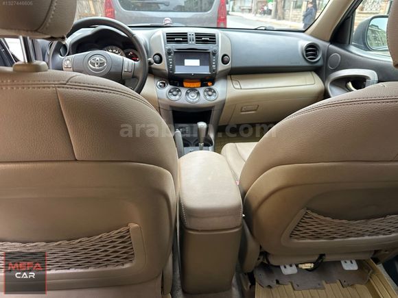 2 SAHBNDEN COK TEMİZ RAV4 ARAC SUAN TRABZONDA
