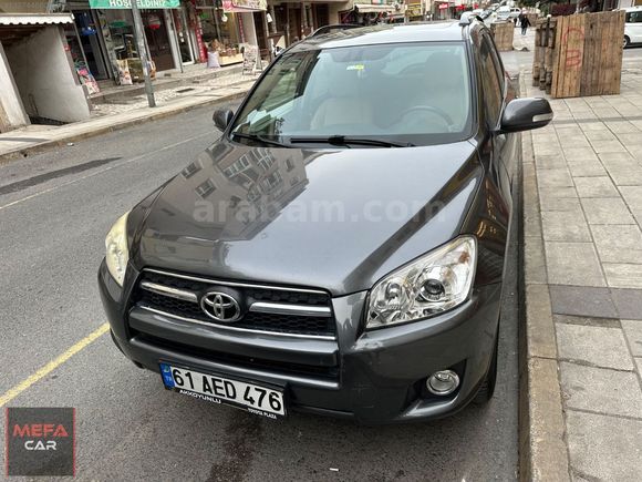 2 SAHBNDEN COK TEMİZ RAV4 ARAC SUAN TRABZONDA