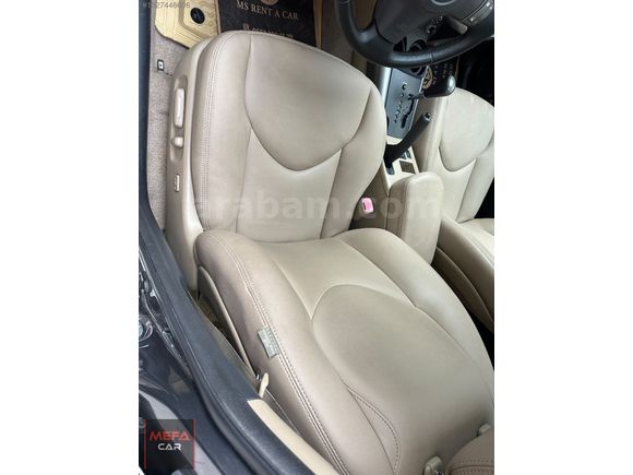 2 SAHBNDEN COK TEMİZ RAV4 ARAC SUAN TRABZONDA