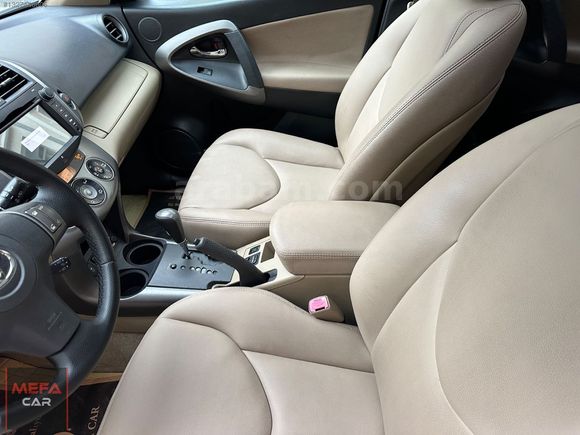2 SAHBNDEN COK TEMİZ RAV4 ARAC SUAN TRABZONDA