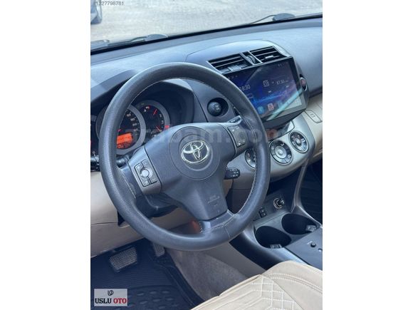 TOYOTA RAV4 OTOMATİK