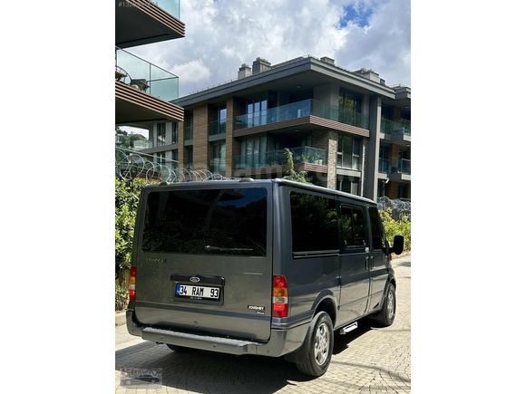 FORD TRANSİT JOURNEY DELUX VİP FULL +FULL DÜŞÜK KM