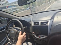 Sahibinden Hyundai Accent Blue 1.4 CVVT Mode 2012 Model İstanbul