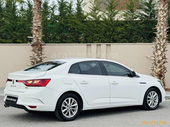 EMSALSİZ S.BAKIMLI 2017 ÇIKIŞ MEGANE 1.5DCİ TOUCPLUS+ 240.000 KM
