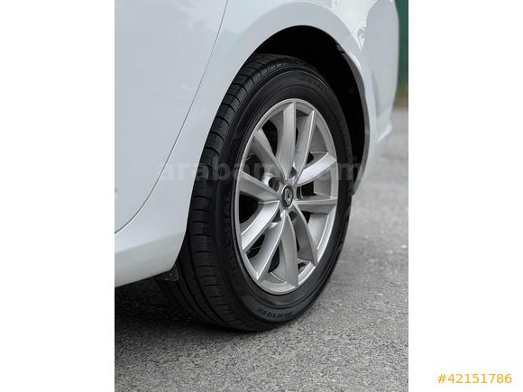 EMSALSİZ S.BAKIMLI 2017 ÇIKIŞ MEGANE 1.5DCİ TOUCPLUS+ 240.000 KM