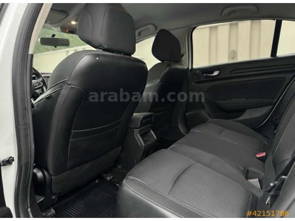 EMSALSİZ S.BAKIMLI 2017 ÇIKIŞ MEGANE 1.5DCİ TOUCPLUS+ 240.000 KM