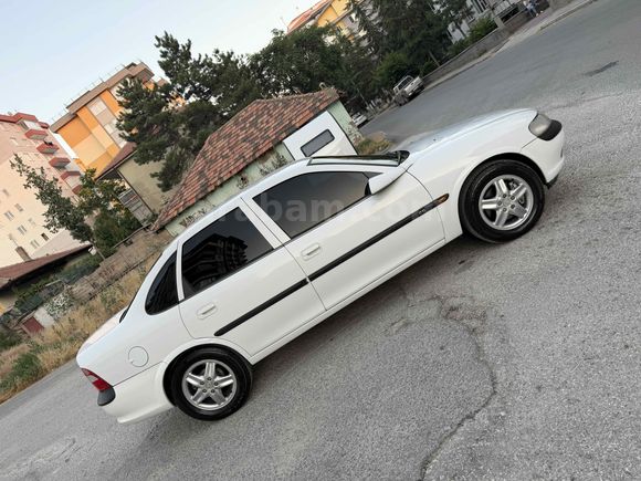 Sahibinden Opel Vectra 2.0 CD 1996 Model 