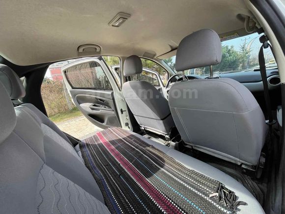 Sahibinden Fiat Linea 1.3 Multijet Easy 2015 Model 