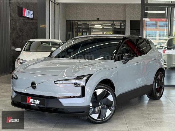 HATASIZ BOYASIZ 2025 VOLVO EX30 CAMTAVAN-HARMAN-NAVİ-ISITMA
