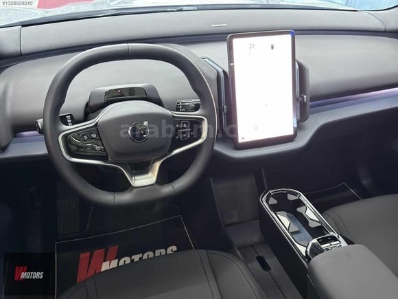 HATASIZ BOYASIZ 2025 VOLVO EX30 CAMTAVAN-HARMAN-NAVİ-ISITMA