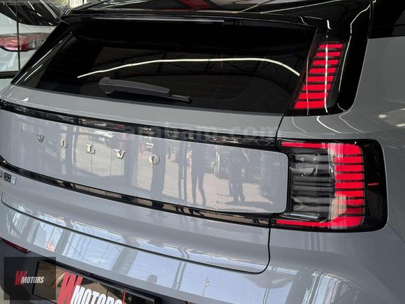 HATASIZ BOYASIZ 2025 VOLVO EX30 CAMTAVAN-HARMAN-NAVİ-ISITMA