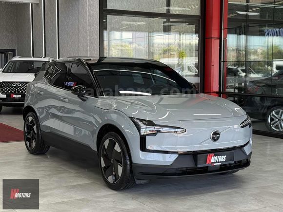 HATASIZ BOYASIZ 2025 VOLVO EX30 CAMTAVAN-HARMAN-NAVİ-ISITMA