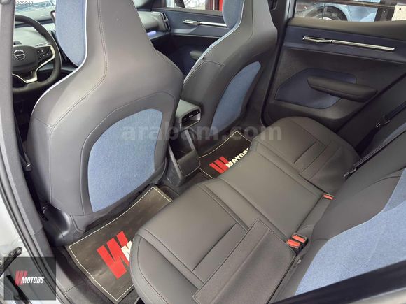 HATASIZ BOYASIZ 2025 VOLVO EX30 CAMTAVAN-HARMAN-NAVİ-ISITMA